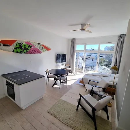 Mit Meerblick Und Suedbalkon Appartement Sassnitz