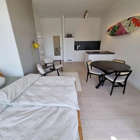 Appartement Mit Meerblick Und Suedbalkon *