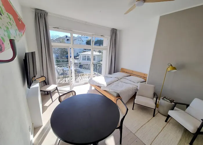 Mit Meerblick Und Suedbalkon * Sassnitz